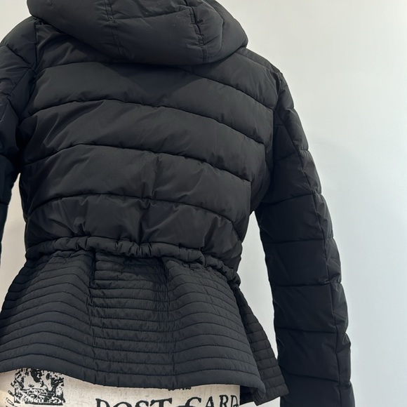 Jacket - Picture 6 of 6